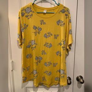 Old Navy Top NWOT